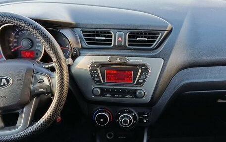 KIA Rio III рестайлинг, 2014 год, 737 000 рублей, 12 фотография