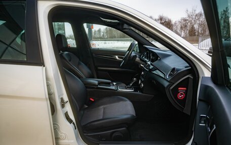 Mercedes-Benz C-Класс, 2012 год, 1 500 000 рублей, 10 фотография