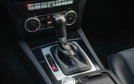 Mercedes-Benz C-Класс, 2012 год, 1 500 000 рублей, 21 фотография