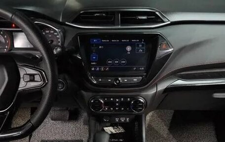 Chevrolet TrailBlazer, 2023 год, 2 140 000 рублей, 7 фотография