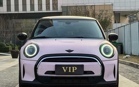 MINI Hatch, 2023 год, 2 152 153 рублей, 2 фотография