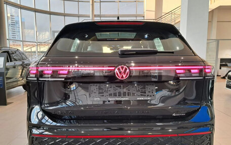 Volkswagen Tiguan, 2025 год, 5 090 000 рублей, 5 фотография