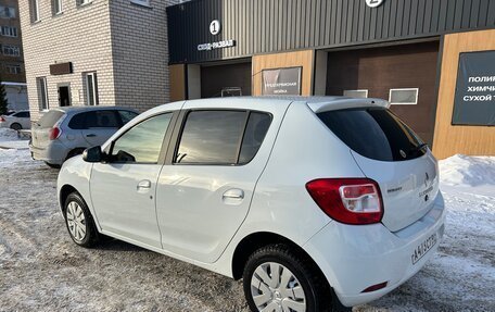 Renault Sandero II рестайлинг, 2016 год, 720 000 рублей, 4 фотография