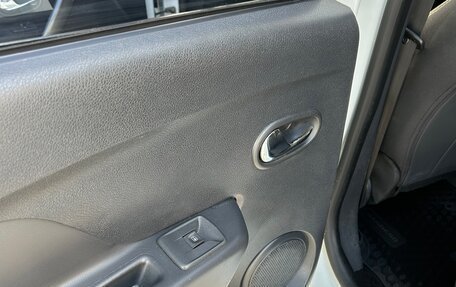 Renault Sandero II рестайлинг, 2016 год, 720 000 рублей, 13 фотография