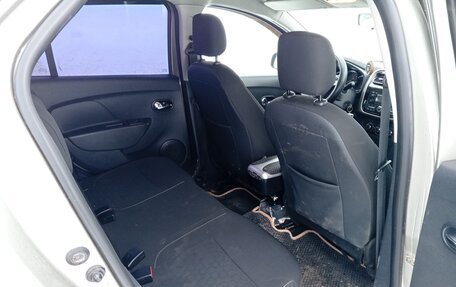 Renault Logan II, 2014 год, 500 000 рублей, 11 фотография