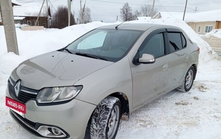 Renault Logan II, 2014 год, 500 000 рублей, 2 фотография
