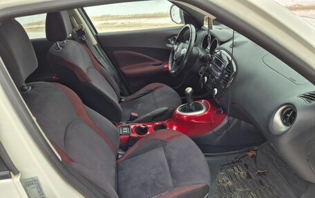 Nissan Juke II, 2011 год, 820 000 рублей, 18 фотография