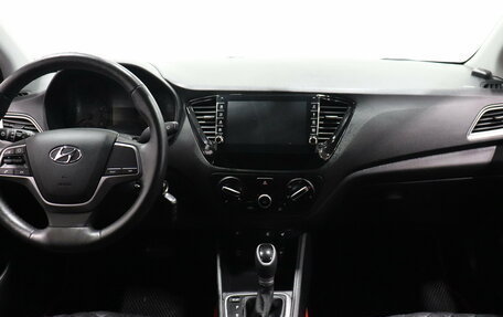 Hyundai Solaris II рестайлинг, 2021 год, 1 590 000 рублей, 7 фотография