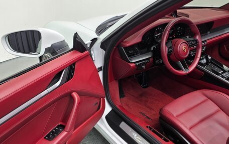 Porsche 911, 2024 год, 17 633 132 рублей, 12 фотография