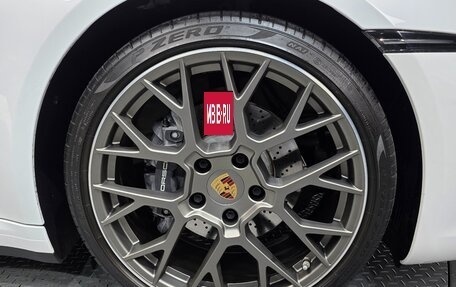 Porsche 911, 2024 год, 17 633 132 рублей, 16 фотография