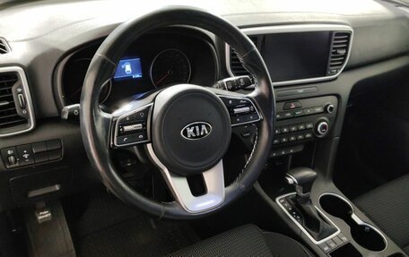 KIA Sportage IV рестайлинг, 2021 год, 2 459 000 рублей, 10 фотография