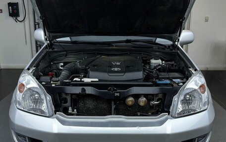 Toyota Land Cruiser Prado 120 рестайлинг, 2008 год, 1 949 000 рублей, 9 фотография