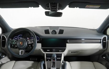 Porsche Cayenne III, 2018 год, 7 850 000 рублей, 12 фотография