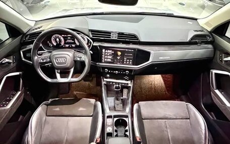 Audi Q3, 2022 год, 1 999 500 рублей, 7 фотография