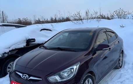 Hyundai Solaris II рестайлинг, 2011 год, 790 000 рублей, 3 фотография