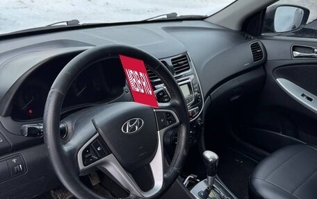 Hyundai Solaris II рестайлинг, 2011 год, 790 000 рублей, 5 фотография