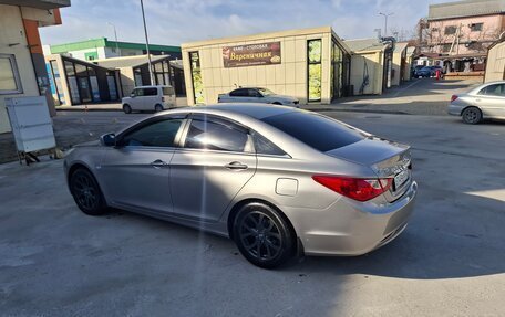 Hyundai Sonata VI, 2011 год, 1 050 000 рублей, 4 фотография