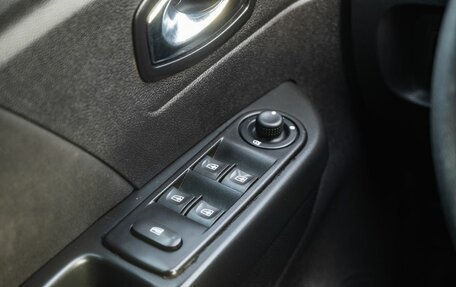 Renault Kaptur I рестайлинг, 2016 год, 1 300 000 рублей, 21 фотография