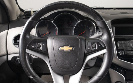 Chevrolet Cruze II, 2011 год, 719 000 рублей, 10 фотография