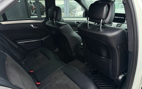 Mercedes-Benz E-Класс, 2015 год, 2 070 000 рублей, 15 фотография