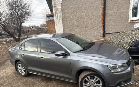 Volkswagen Jetta VI, 2012 год, 1 420 000 рублей, 4 фотография