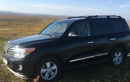 Toyota Land Cruiser 200, 2013 год, 4 985 000 рублей, 6 фотография