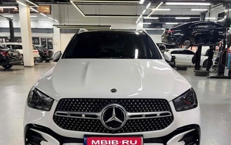 Mercedes-Benz GLE, 2024 год, 10 590 000 рублей, 2 фотография