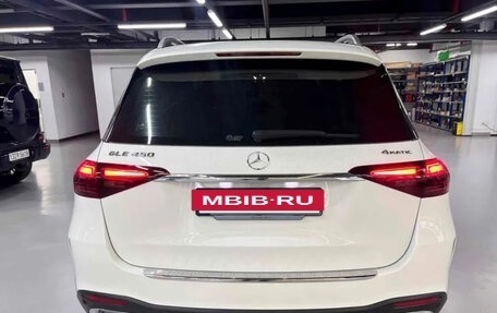 Mercedes-Benz GLE, 2024 год, 10 590 000 рублей, 4 фотография