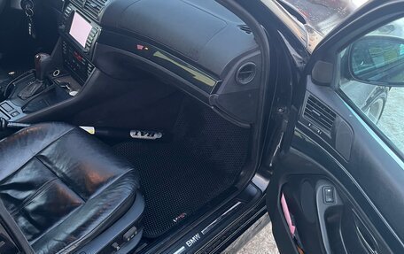 BMW 5 серия, 2001 год, 700 000 рублей, 10 фотография