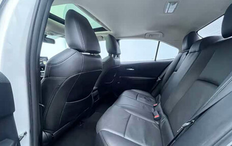 Toyota Corolla, 2021 год, 1 589 000 рублей, 10 фотография