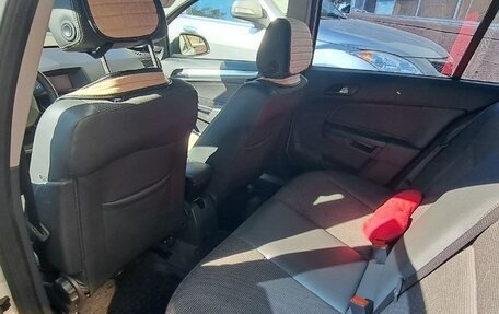 Opel Astra H, 2014 год, 900 000 рублей, 9 фотография