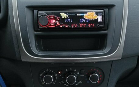 Renault Sandero II рестайлинг, 2016 год, 894 000 рублей, 9 фотография