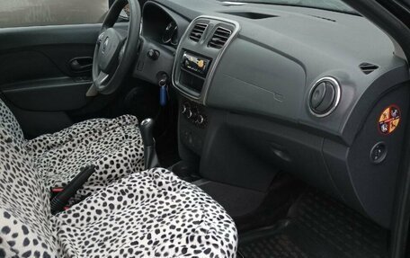 Renault Sandero II рестайлинг, 2016 год, 894 000 рублей, 16 фотография