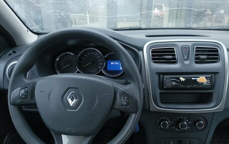 Renault Sandero II рестайлинг, 2016 год, 894 000 рублей, 11 фотография