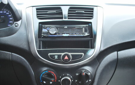 Hyundai Solaris II рестайлинг, 2014 год, 750 000 рублей, 15 фотография