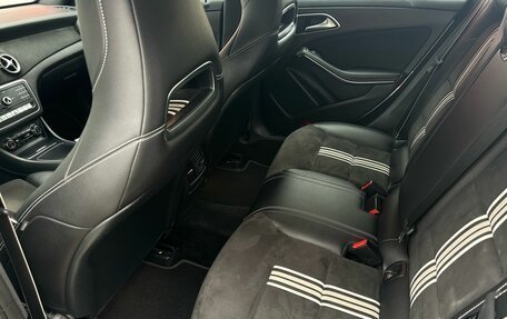 Mercedes-Benz CLA, 2017 год, 2 200 000 рублей, 15 фотография