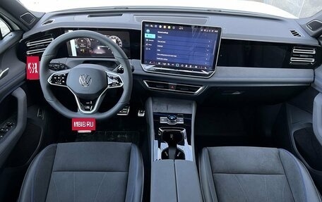 Volkswagen Tiguan, 2025 год, 4 990 000 рублей, 9 фотография