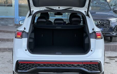 Volkswagen Tiguan, 2025 год, 4 990 000 рублей, 32 фотография