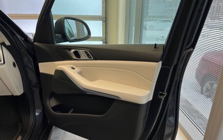 BMW X5, 2019 год, 5 990 000 рублей, 16 фотография