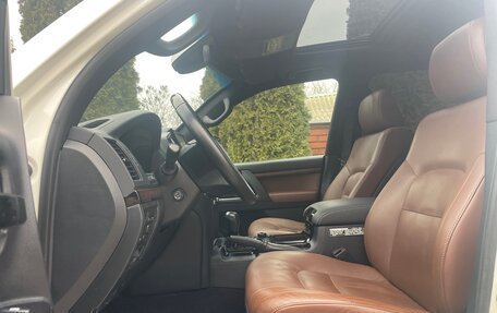 Toyota Land Cruiser 200, 2016 год, 4 750 000 рублей, 9 фотография