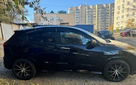 Honda Vezel, 2018 год, 1 600 000 рублей, 14 фотография