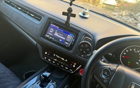 Honda Vezel, 2018 год, 1 600 000 рублей, 16 фотография