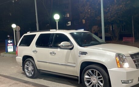 Cadillac Escalade III, 2013 год, 2 850 000 рублей, 6 фотография