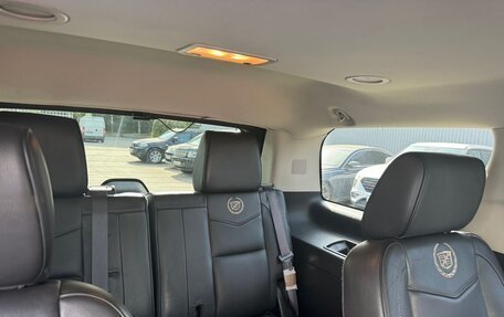 Cadillac Escalade III, 2013 год, 2 850 000 рублей, 15 фотография