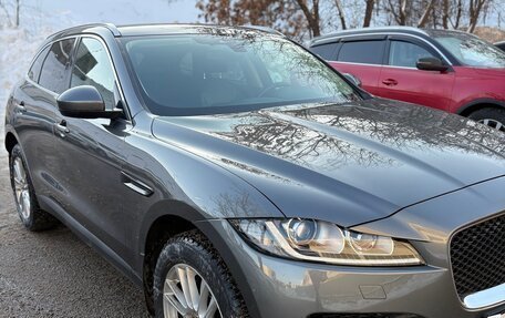 Jaguar F-Pace, 2017 год, 2 700 000 рублей, 5 фотография