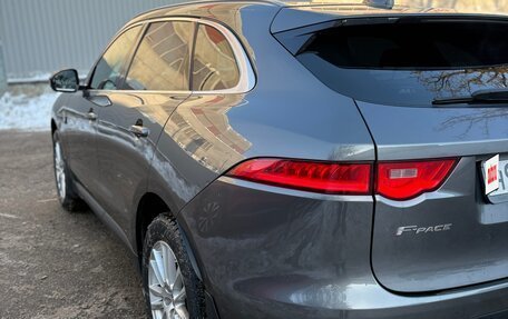 Jaguar F-Pace, 2017 год, 2 700 000 рублей, 8 фотография