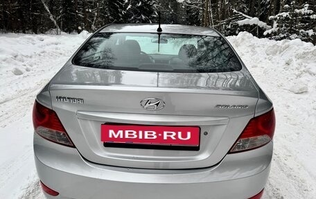 Hyundai Solaris II рестайлинг, 2011 год, 750 000 рублей, 7 фотография