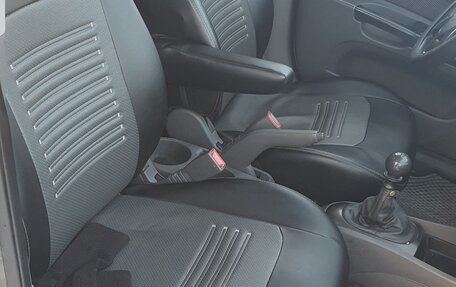 KIA Rio II, 2010 год, 488 000 рублей, 9 фотография