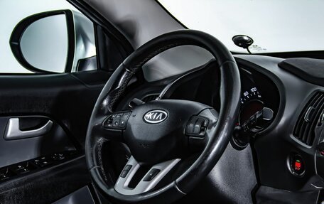 KIA Sportage III, 2010 год, 1 300 000 рублей, 18 фотография