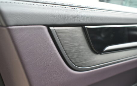 Porsche Cayenne III, 2025 год, 18 850 000 рублей, 38 фотография